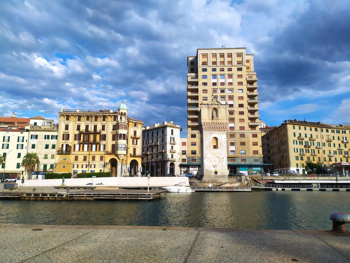 A Casa Di Chicca Appartement Savona Buitenkant foto